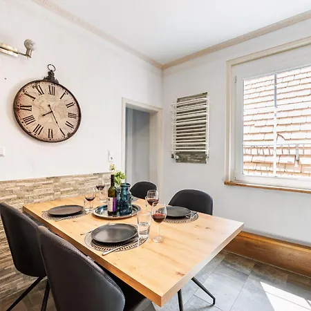 Lägenhet Sali Homes - Altstadt #70 *